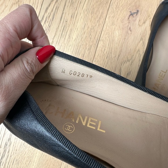 Authentic Chanel Ballet Flats Ballerina Size 37.5 BLACK/GOLD - Picture 9 of 12